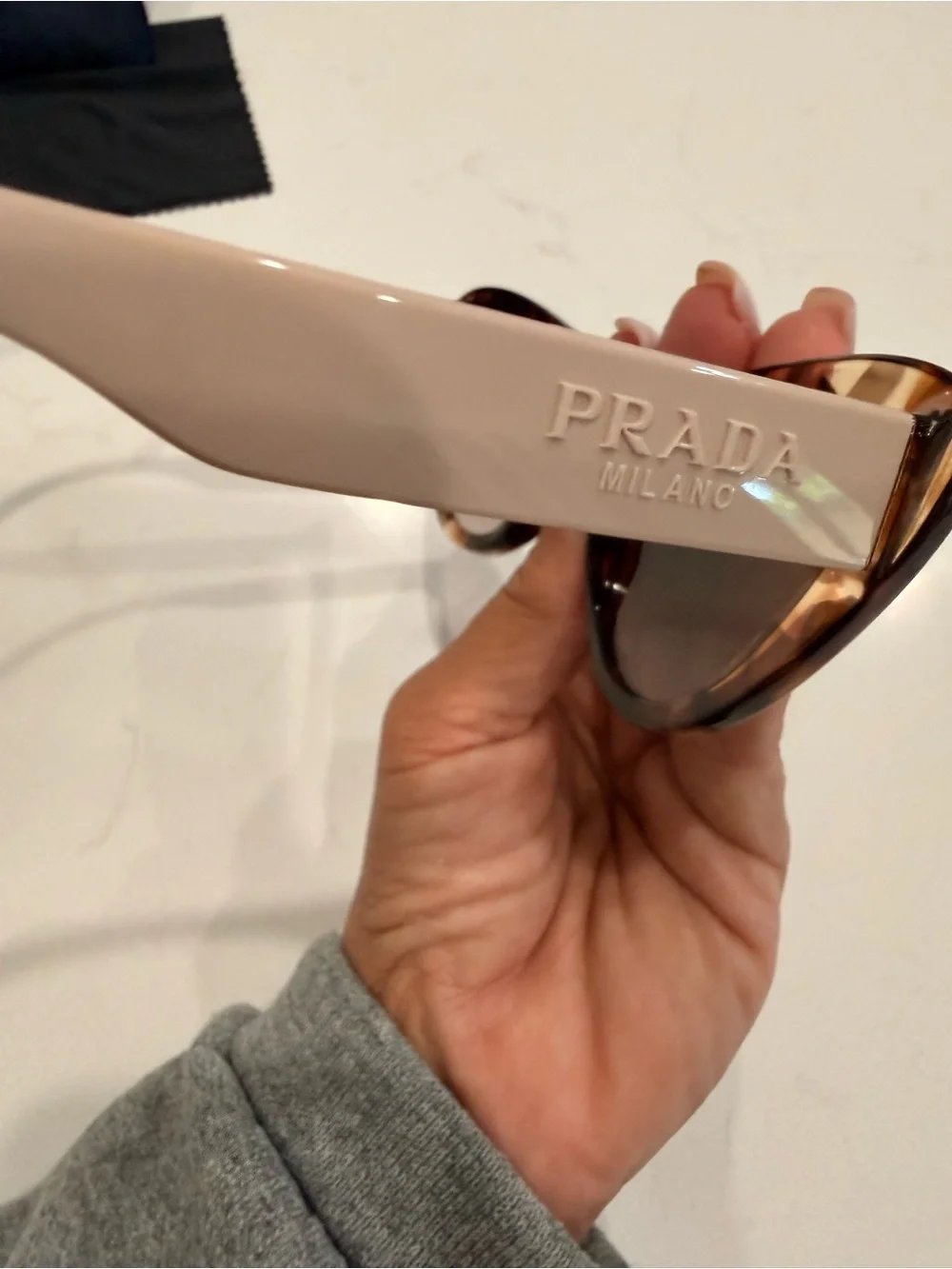 EUC Prada Women's Sunglasses - SPR 13Y Havana